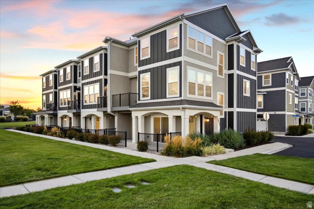 3833 W CARDENDEN LN #231, Taylorsville, UT 84129 — exterior