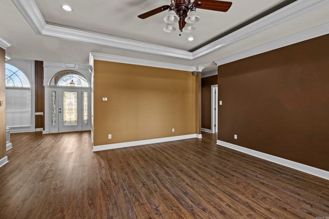 9425 Westlake Circle, Sherwood, AR 72120