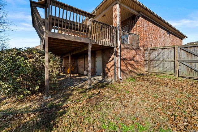 9425 Westlake Circle, Sherwood, AR 72120