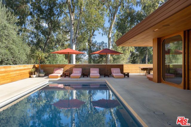 126 Summit Road, La Verne, CA 91750