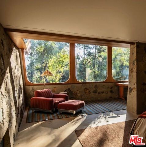 126 Summit Road, La Verne, CA 91750