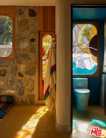 126 Summit Road, La Verne, CA 91750