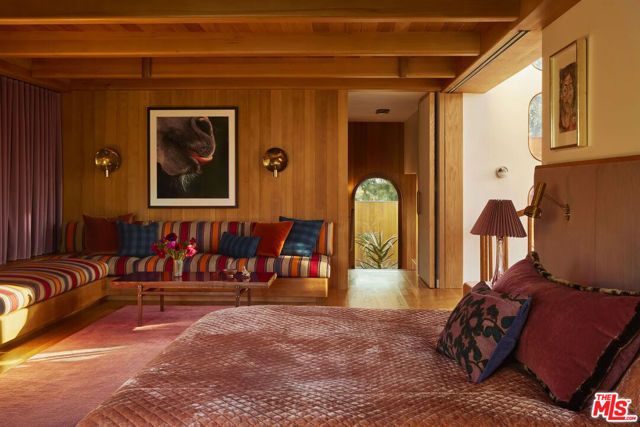 126 Summit Road, La Verne, CA 91750