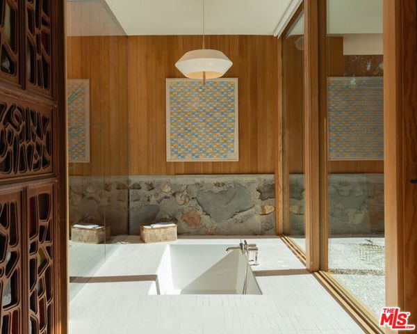 126 Summit Road, La Verne, CA 91750