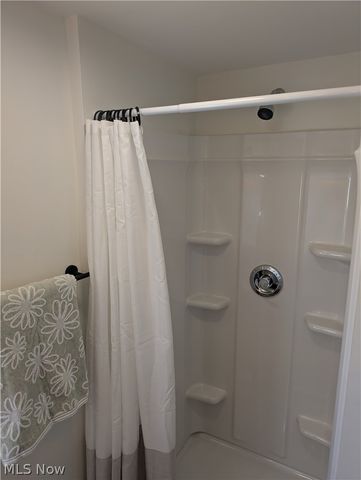 223 E Larwill Street, Wooster, OH 44691