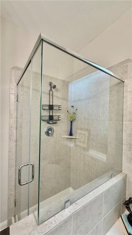 4704 Los Pines Way, Bryan, TX 77807