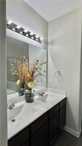 4704 Los Pines Way, Bryan, TX 77807