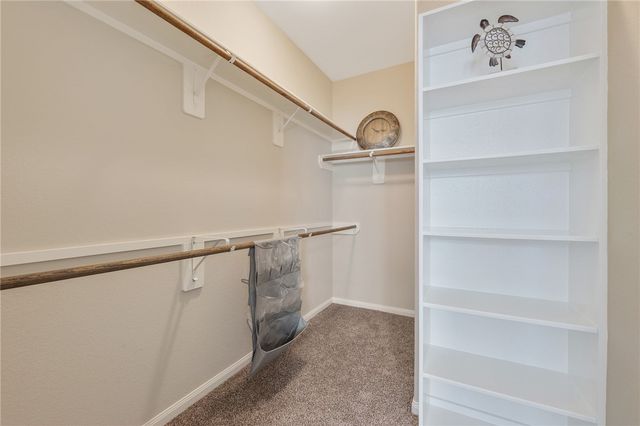 4704 Los Pines Way, Bryan, TX 77807