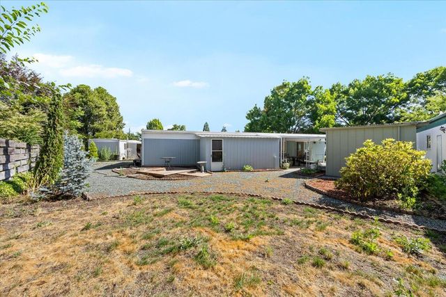 2252 Table Rock Road SPC 128, Medford, OR 97501