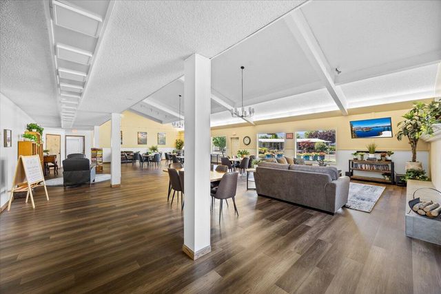 2252 Table Rock Road SPC 128, Medford, OR 97501