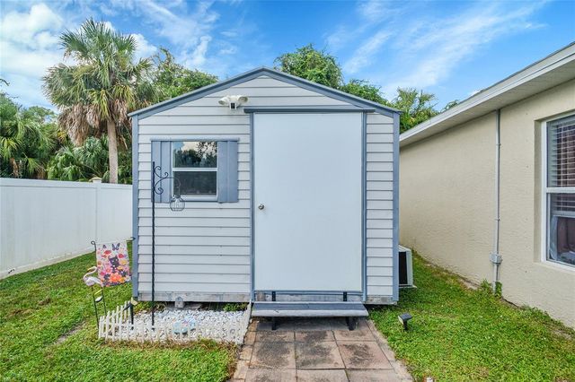 2801 SHEBOYGAN AVENUE, North Port, FL 34286