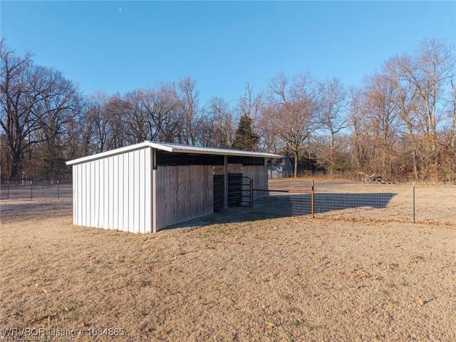 5801 Red Hill Road, Alma, AR 72921