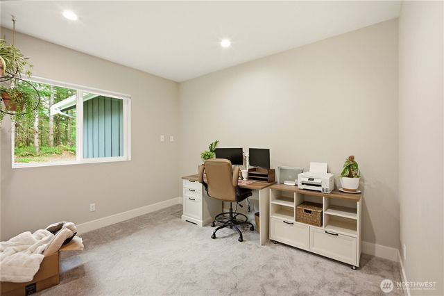 29615 SE 361st Place, Enumclaw, WA 98022
