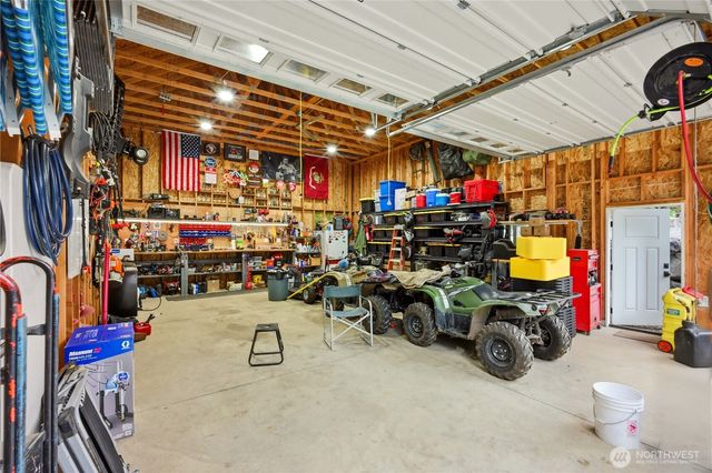29615 SE 361st Place, Enumclaw, WA 98022