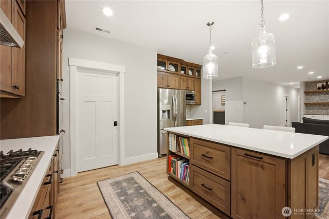 29615 SE 361st Place, Enumclaw, WA 98022