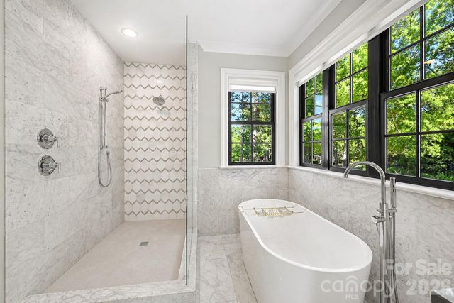 187 N Canterbury Road, Charlotte, NC 28211
