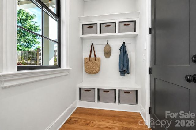 187 N Canterbury Road, Charlotte, NC 28211