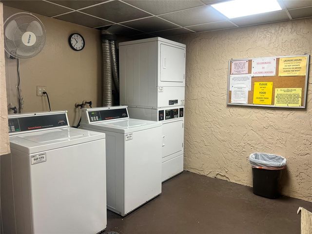 10036 63RD AVENUE N 22, St Petersburg, FL 33708