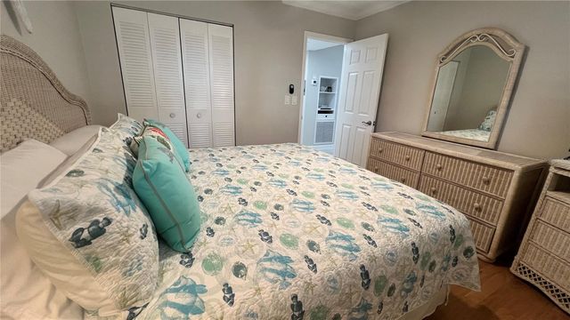 10036 63RD AVENUE N 22, St Petersburg, FL 33708