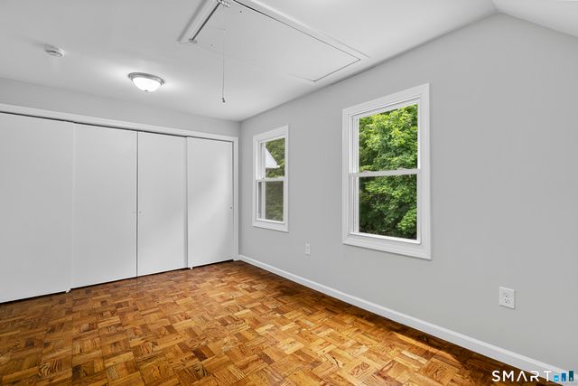 196 Farren Avenue, New Haven, CT 06513