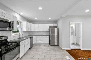 196 Farren Avenue, New Haven, CT 06513