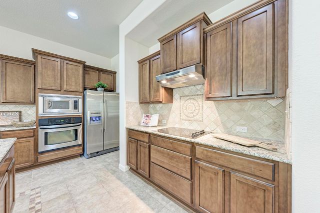121 Quarry Park CV, Liberty Hill, TX 78642