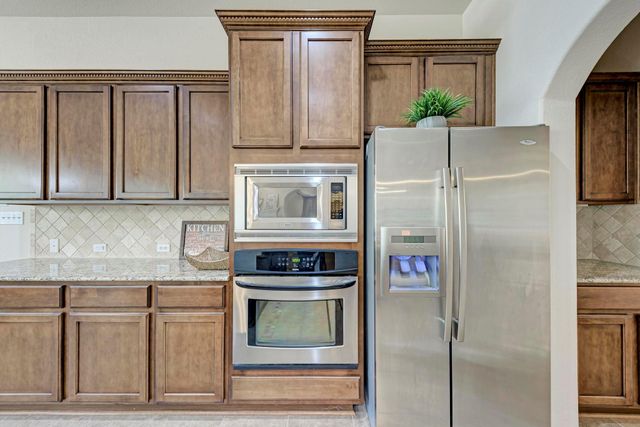 121 Quarry Park CV, Liberty Hill, TX 78642