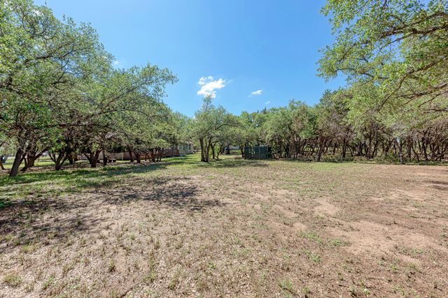 121 Quarry Park CV, Liberty Hill, TX 78642