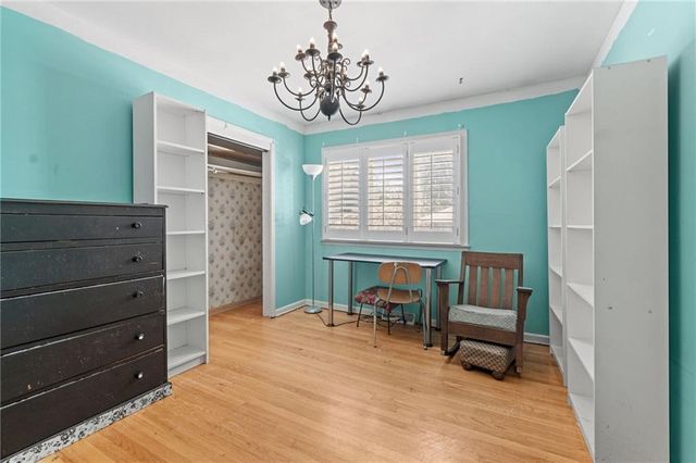 8712 WAVERLY Avenue, Kansas City, KS 66109