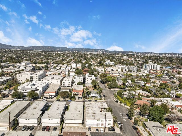 3945 Frances Avenue, Los Angeles, CA 90066