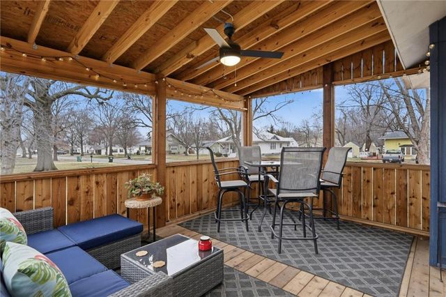 126 S OAK Street, Gardner, KS 66030