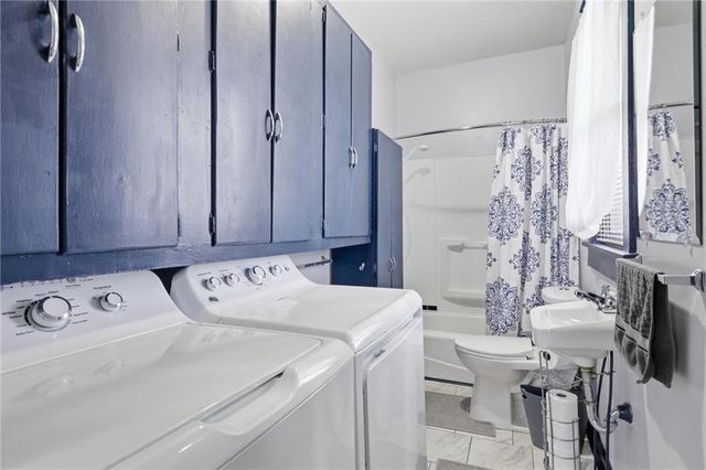 126 S OAK Street, Gardner, KS 66030