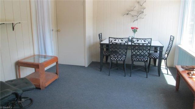 694 Lake Shore Avenue, Lexington, NC 27292