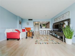 12500 NE 15th Avenue 312, North Miami, FL 33161