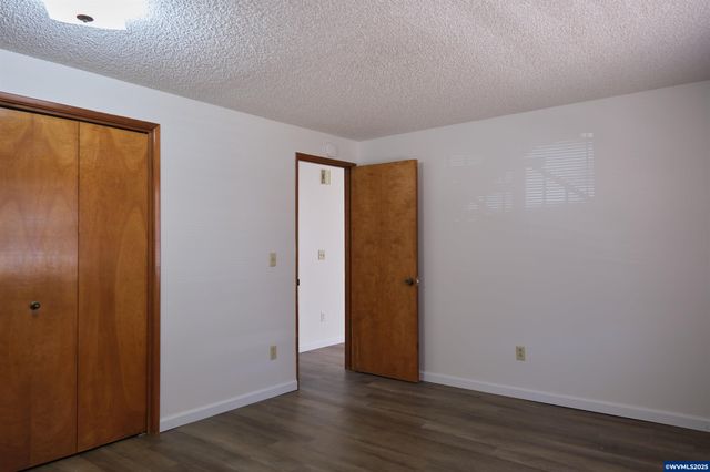 2157 Nomad Ct SE, Salem, OR 97306