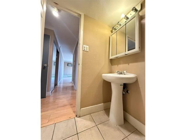 1035 Colorado Blvd 505, Denver, CO 80206