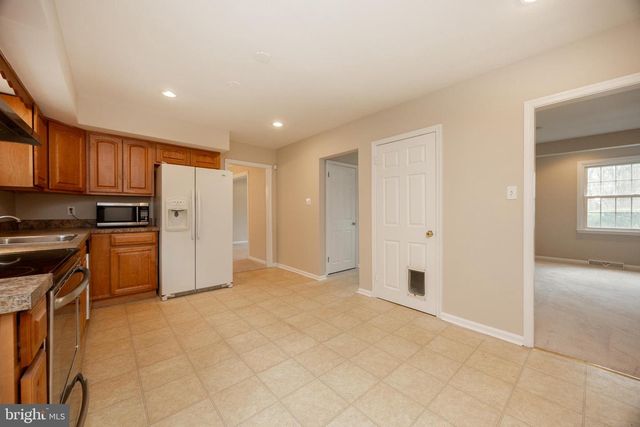 401 BAKER LN, Coatesville, PA 19320