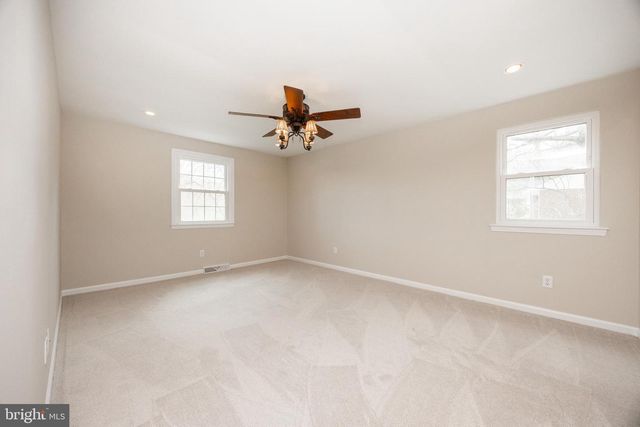 401 BAKER LN, Coatesville, PA 19320