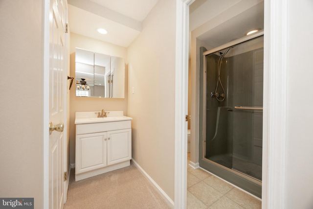 401 BAKER LN, Coatesville, PA 19320