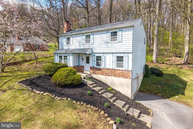 401 BAKER LN, Coatesville, PA 19320