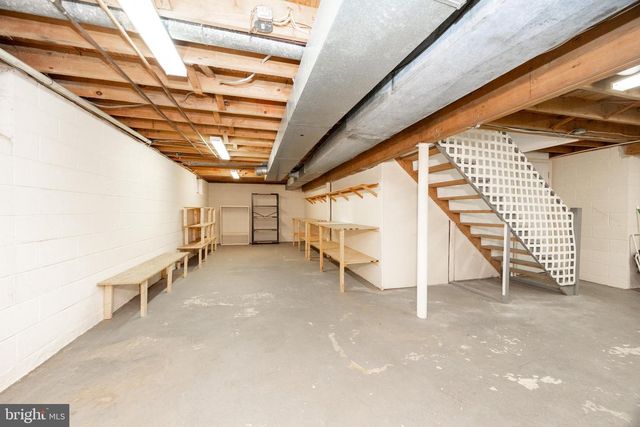 401 BAKER LN, Coatesville, PA 19320