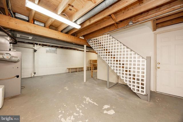 401 BAKER LN, Coatesville, PA 19320