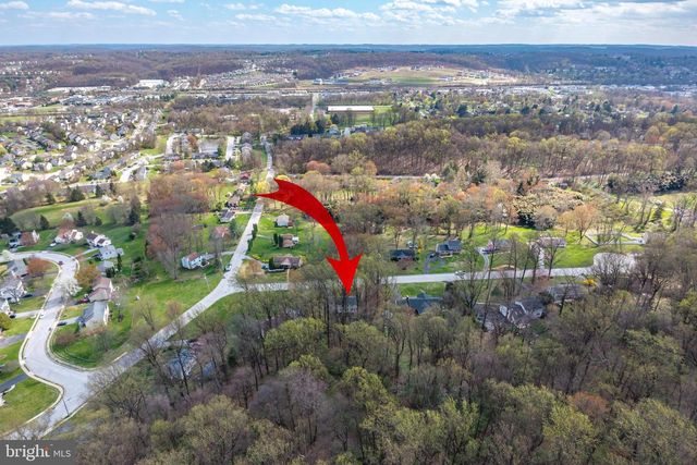 401 BAKER LN, Coatesville, PA 19320