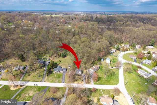 401 BAKER LN, Coatesville, PA 19320