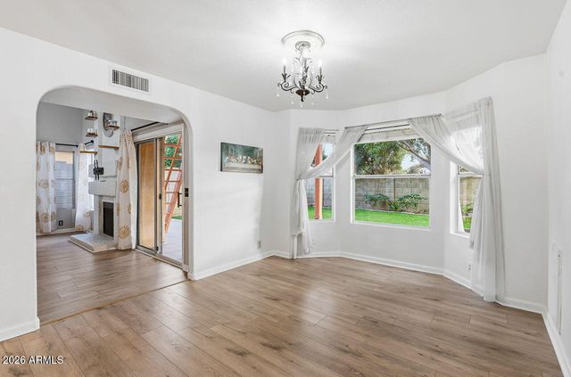 7505 W KRISTAL Way, Glendale, AZ 85308