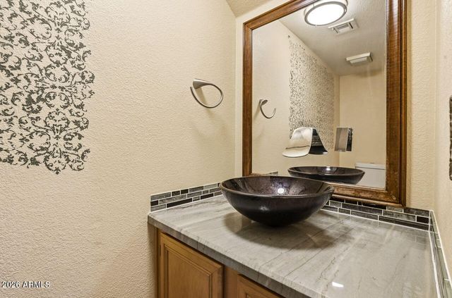 7505 W KRISTAL Way, Glendale, AZ 85308