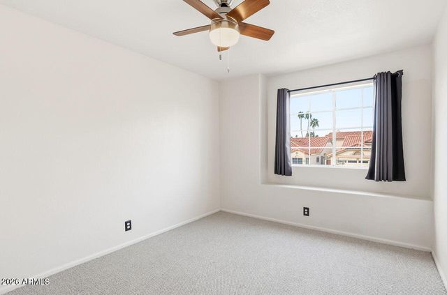 7505 W KRISTAL Way, Glendale, AZ 85308