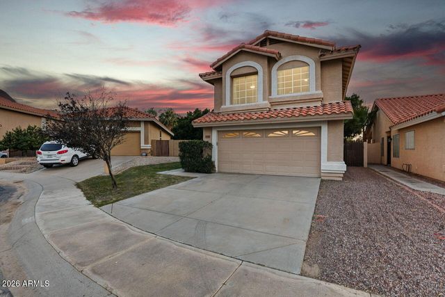 7505 W KRISTAL Way, Glendale, AZ 85308
