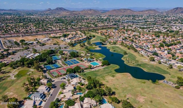 7505 W KRISTAL Way, Glendale, AZ 85308