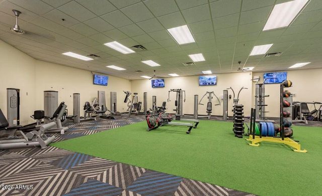 7505 W KRISTAL Way, Glendale, AZ 85308